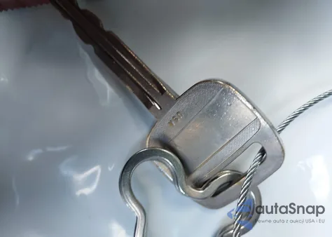 1999 Toyota 4Runner z USA, uszkodzony, nr VIN JT3GM84R4X0044267